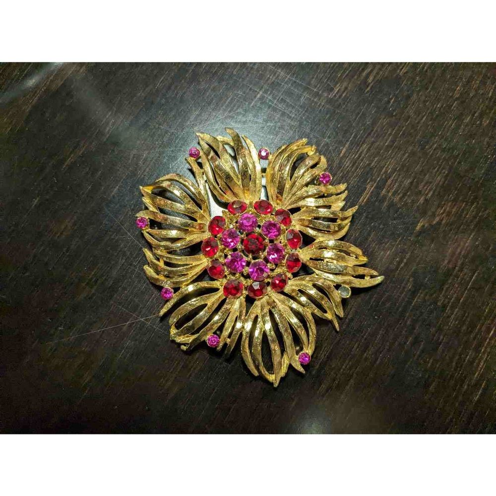 Beautiful flower brooch